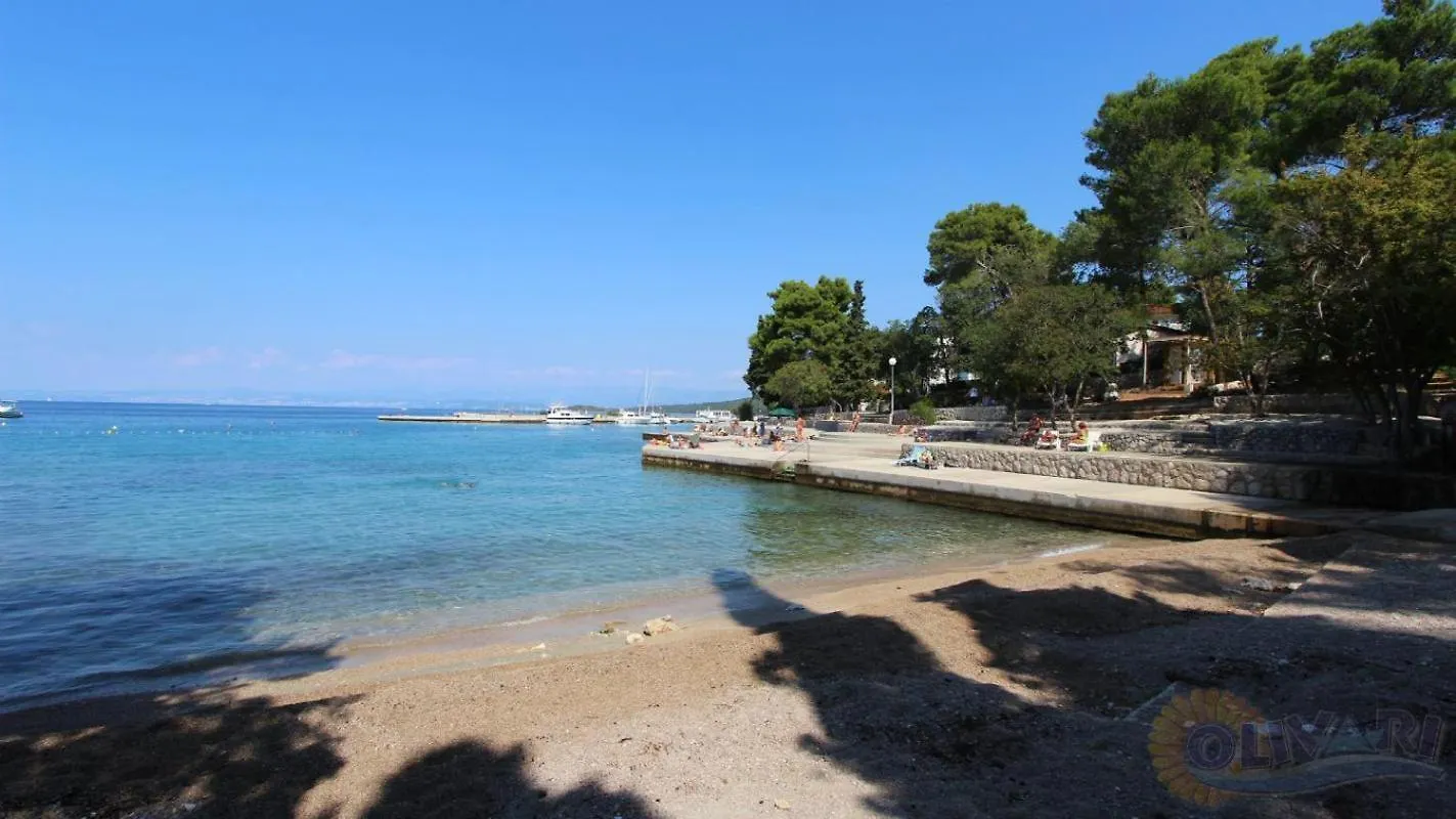 Apartment Dragas Apartman Malinska